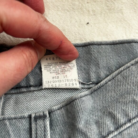 Vintage 1993 Womens Levis- high rise mom jean - Picture 5 of 12